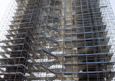 Realizzazione ponteggi multidirezionali per raffineria